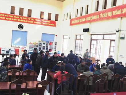 Kinh tế - Chính trị